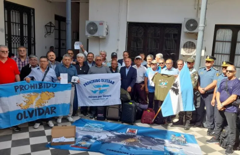 Emotiva despedida en Corrientes al séptimo contingente de exsoldados que viajan a Malvinas